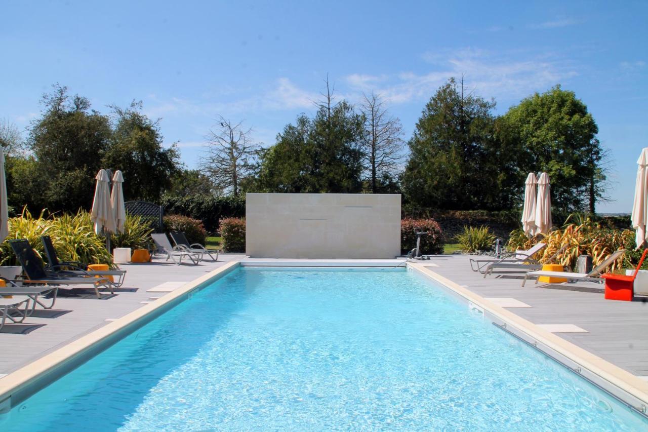 Hotel Château de la Barbinière Saint-Laurent-sur-Sèvre Esterno foto