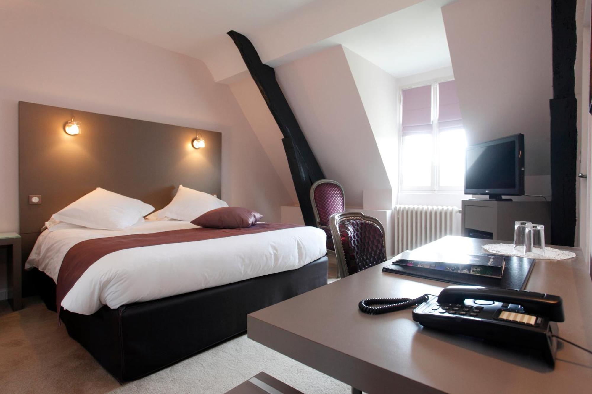 Hotel Château de la Barbinière Saint-Laurent-sur-Sèvre Esterno foto