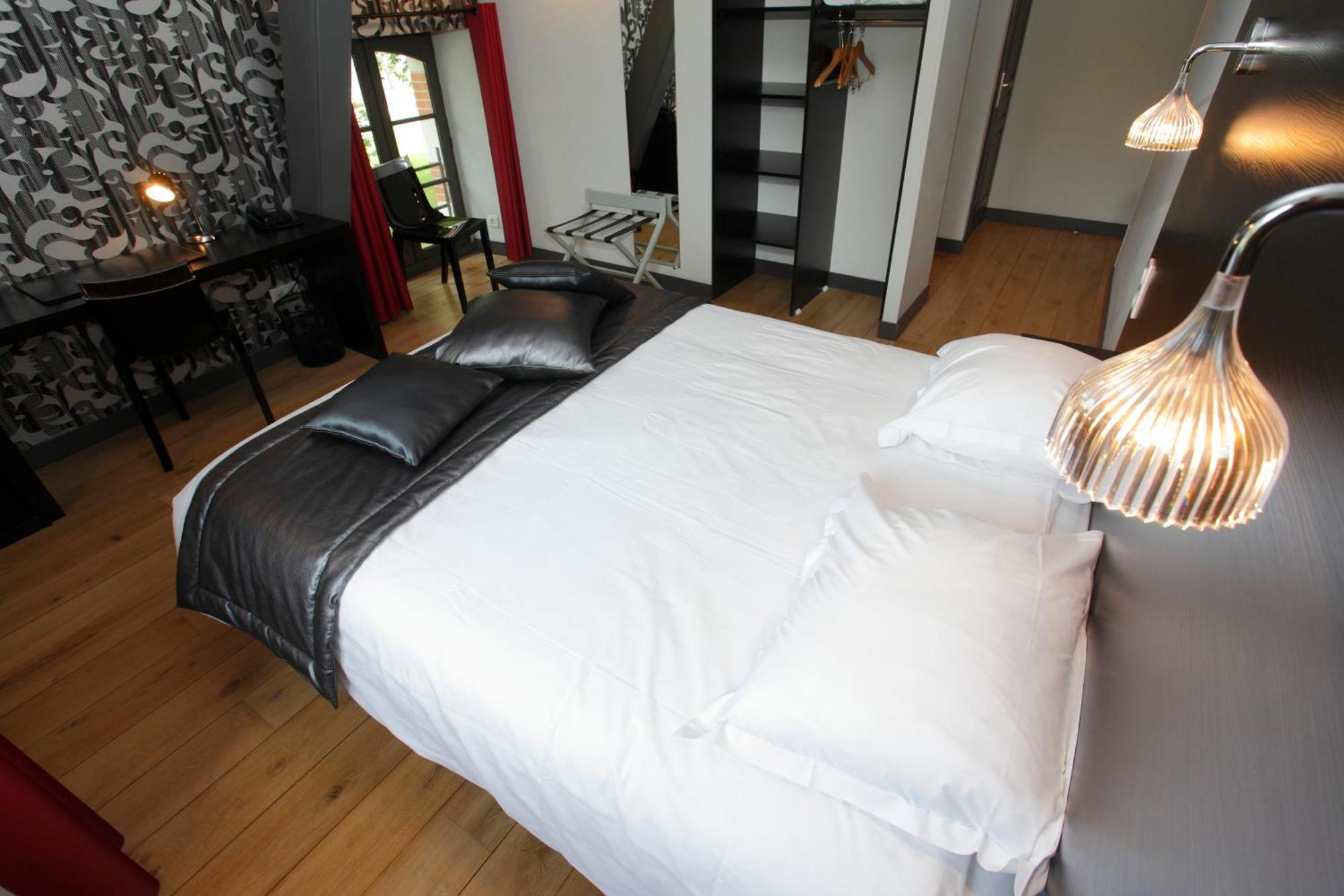Hotel Château de la Barbinière Saint-Laurent-sur-Sèvre Esterno foto