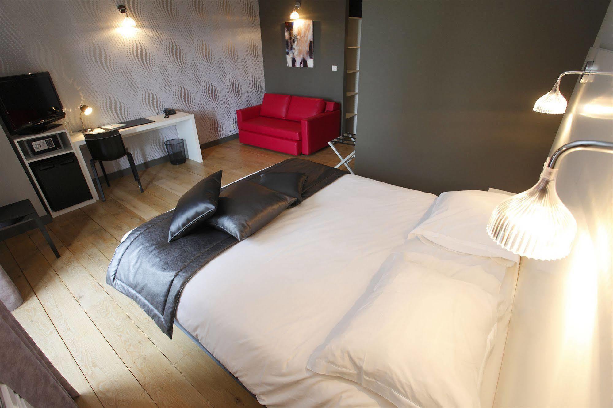 Hotel Château de la Barbinière Saint-Laurent-sur-Sèvre Esterno foto